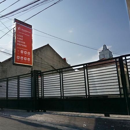 Residences By Reddoorz Near Mt Haryono - Minimum Stay 7 Days Джакарта Екстер'єр фото